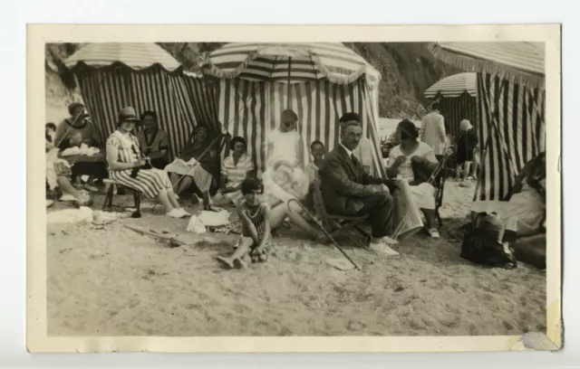 Carolles 1927 : à la plage en famille - Photo Anonyme Vintage Snapshot Vacances