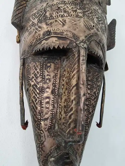 Ceremonial ethnic wooden Mask aboriginal tribe Africa Mask Copper . Masque bois