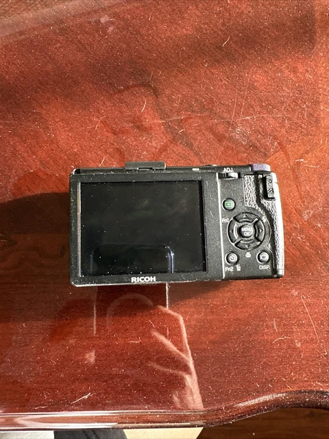 Ricoh GR DIGITAL III 10.0MP Digital Camera - Black (2009) 3