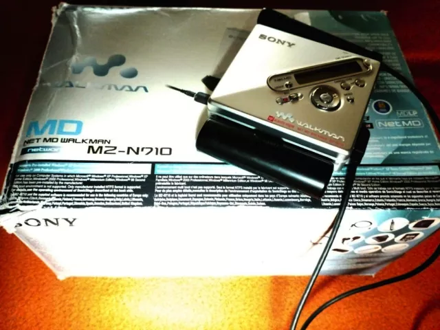 MiniDisc  SONY MZ-N 710 COMPLET (CHARGEUR +ACCESOIRES / ÉTAT EXEPTIONNEL)  BOITE