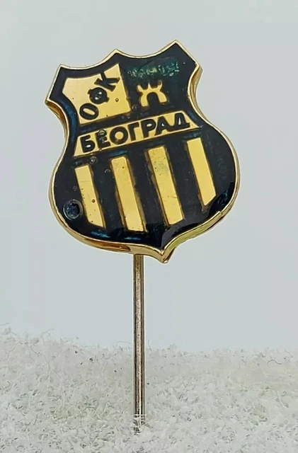 Pin's Vintage FK Vardar Skopje (Macédoine) - Badge De Revers Football Yougoslavie