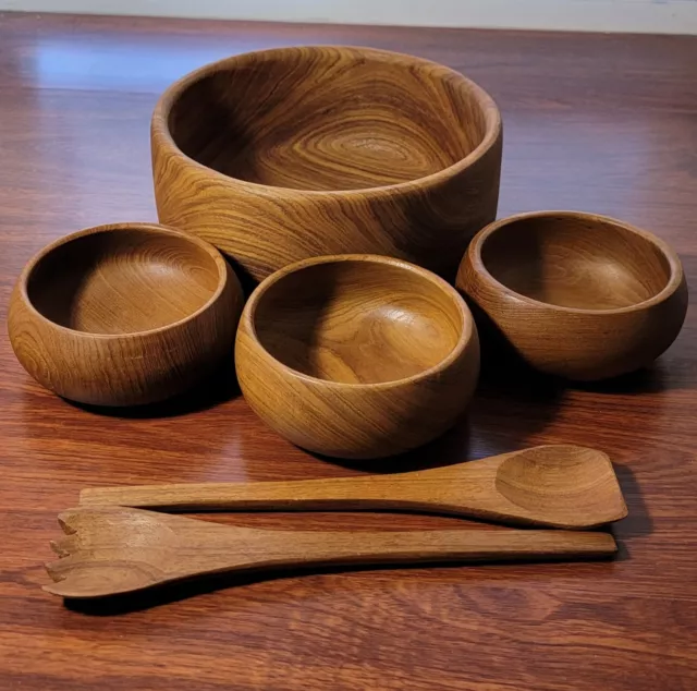 Vintage MCM Teak Wooden Salad Bowls Set of 4 Handcrafted