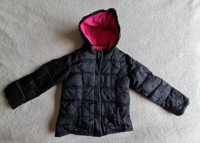 Cappotto giacca resistente alle intemperie per ragazze nero con fodera rosa 7-8 anni in buono stato usato cond