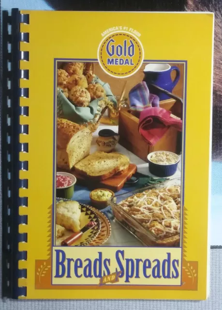 Cookbook Gold Medal Flour: Breads & Spreads -  Bake Book General Mills