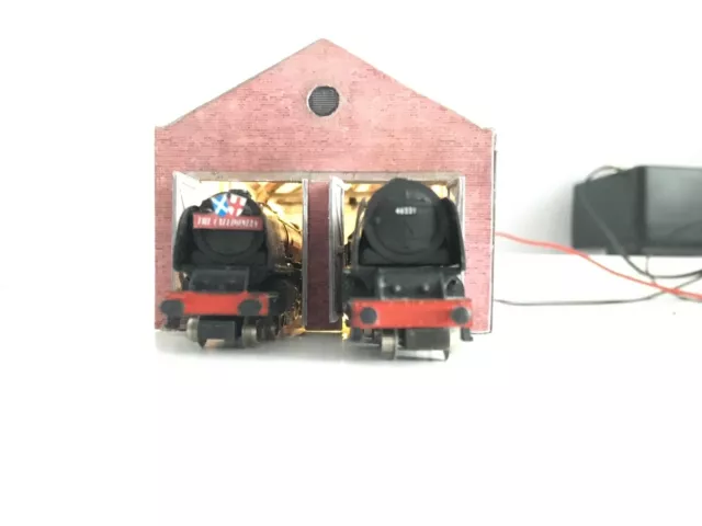 N Gauge Double Engine Shed