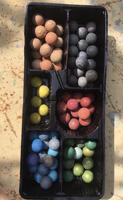 Lot De 50 Billes Anciennes En Terre Cuite - Collection Vintage Pour Jeux Ou Décoration