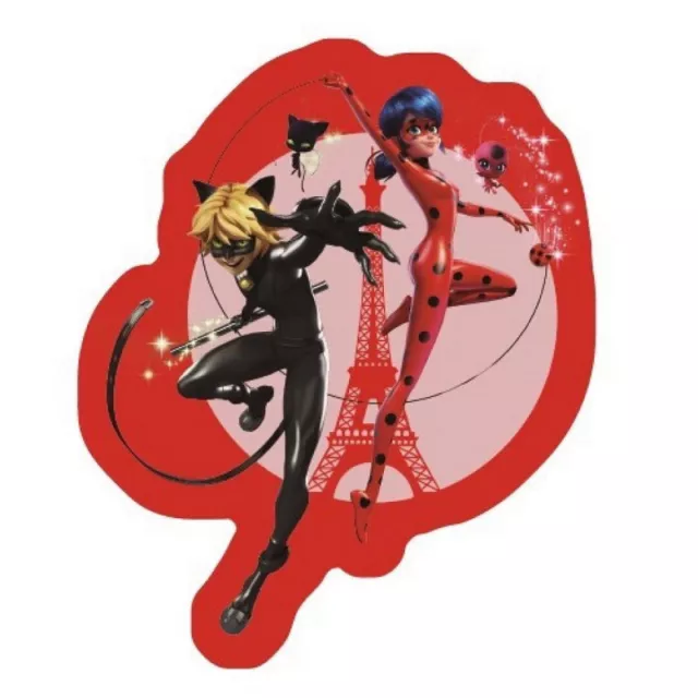 AYMAX - Coussin forme miraculous ladybug et chat noir sur fond rouge avec la ...