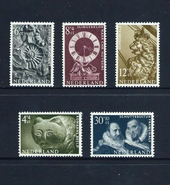 NETHERLANDS _ 1962 'CULTURAL & SOCIAL RELIEF FUND' SET of 5 ____(821)