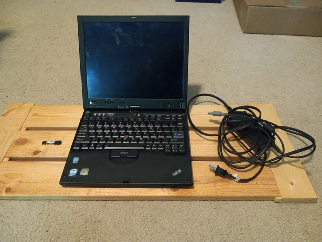 Lenovo ThinkPad X61 7673-DU6 Core 2 Duo Windowsノート本体 Lenovo