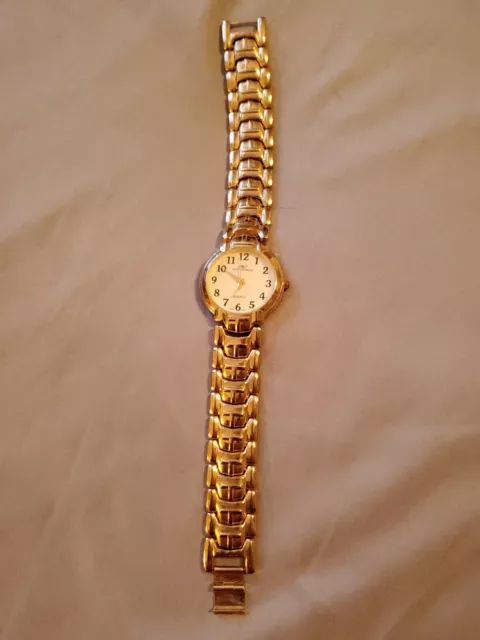 Montre femme stainless steel back sales