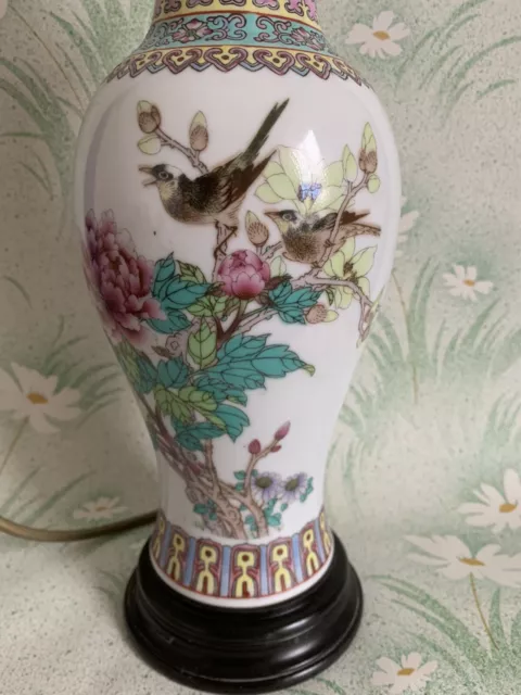 Oriental Style Ginger Jar Ceramic Table Lamp Floral Watch Birds Brass Fittings 2