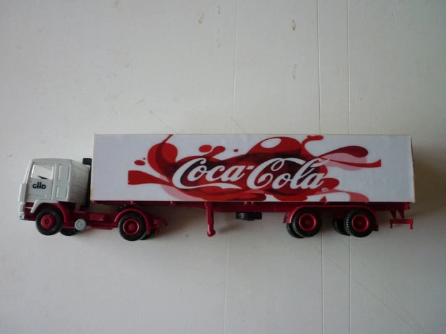 MB Actros avec sa remorque Coca Cola HO 1/87 Wiking MB Actros avec sa remorque Coca Cola HO 1/87 Wiking