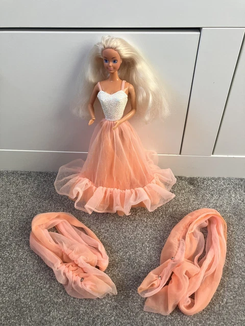 HERMÈS ロデオ チャーム “Pegasus” PM／クロコダイルウィング Dolls & Doll Playsets, Dolls, Clothing & Accessories, Dolls