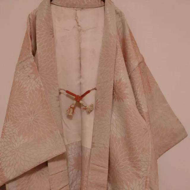 Woman Japanese Kimono Haori Jacket Silk Chrysanthemum Silver Thread LightPink