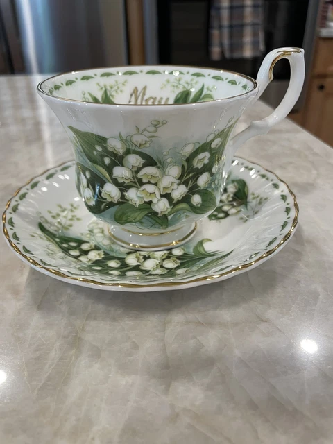 Royal Albert Bone China Flower of the Month May teacup saucer lily of valley Royal Albert Bone China Flower of the Month May teacup saucer lily of valley