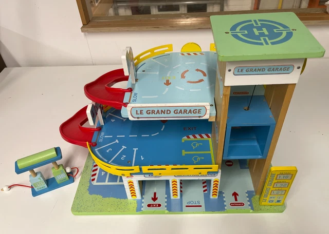 Le Toy Van Le Grand Garage