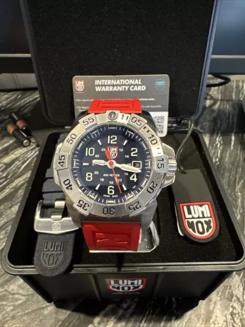 Luminox Navy Seal Blue Men's Watch - XS.3253 Two Straps - Worn Once