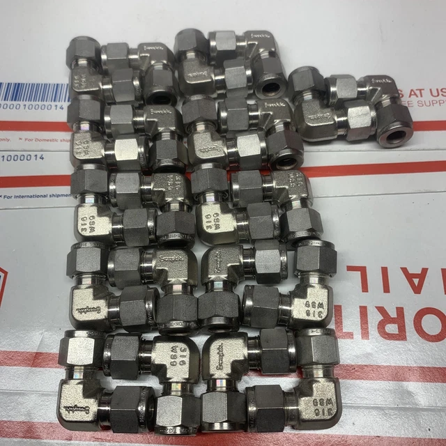 Swagelok SS-600-9, 3/8" Elbow fitting ,, several availiable