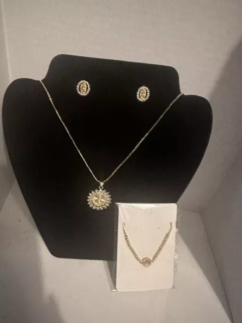 Set necklace and earrings &bracelet.Gold Plated Virgen de Guadalupe