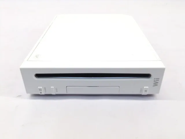 Nintendo wii + mando wii mote  Consola (usada en buen estado)