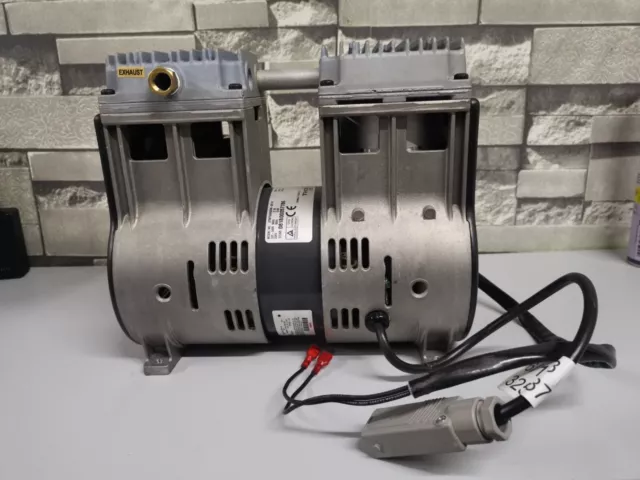 Thomas 2750 TGHI52/48-221M Compressor Vacuum Pump 240V 1.35cfm Used Rare