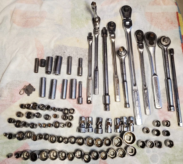 Vintage huge lot Craftsmans tools sockets ratchets