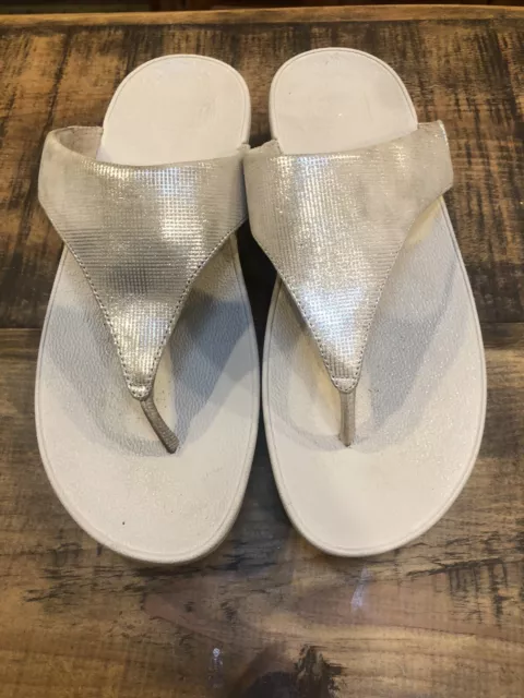 FITFLOP Gold Shimmer Thong Post Toe Flip Flop Sandals US 9