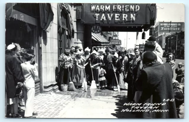 POSTCARD RPPC Warm Friend Tavern Holland Michigan Tulip Time 1952