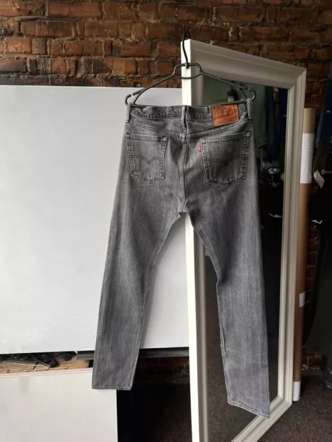 Levi's 510 Jeans de mezclilla gris para hombre Talla - W32 L34 (M)