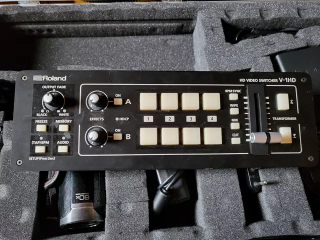 Roland V-1HD Video Switcher - Gebraucht