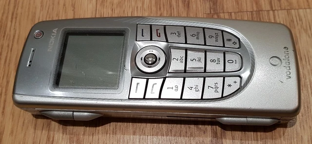 Nokia 9300 Communicator – Comme Neuf – Débloqué – Gris – 3G