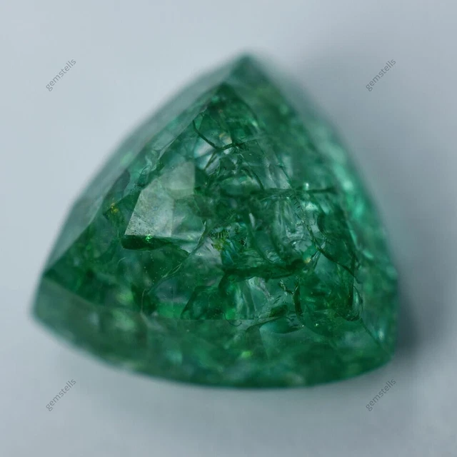 Émeraude Naturelle De Colombie 9.82 Carats - Certifiée GGL, Huilée, Taille Excellente
