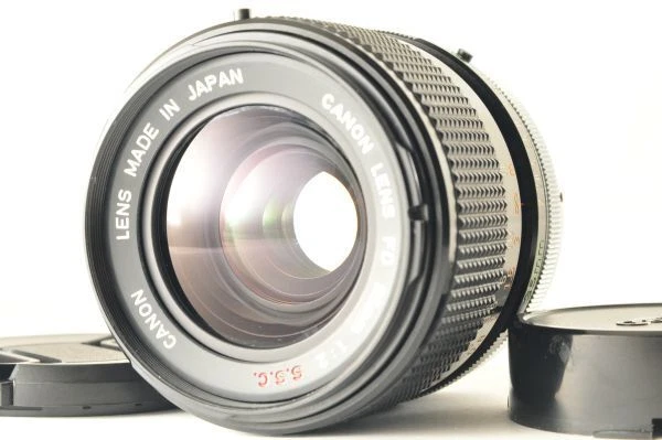 C777 Camera Lens Canon Fd 35Mm F/2 S.S.C. Ssc