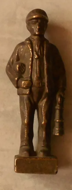 Bergbau Bergmann Zeche Pütt, Figur: Bergmann mit Mutterklötzchen und Grubenlampe