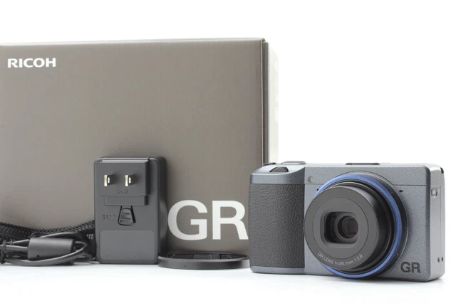 [Almost Unused /C145] Ricoh GR IIIx Urban Edition 24.2 MP Digital Camera Japan