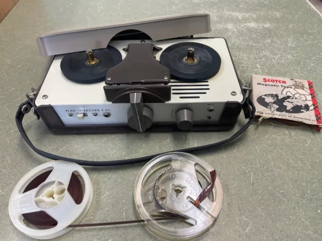 VINTAGE 1950'S SONY TAPECORDER MODEL 101 great! audio equipment