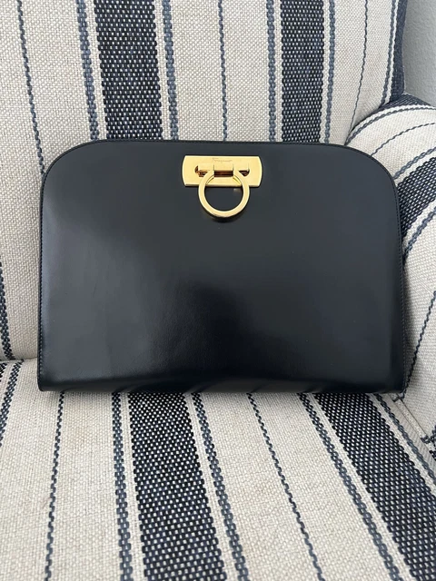 Salvatore Ferragamo Crossbody Shoulder Bag Purse Clutch  - P210587