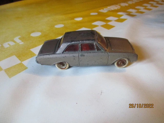 dinky toys france meccano ford taunus epoque cij jrd solido 3