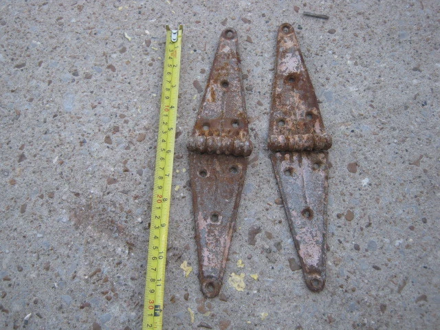 Antique Original 2 pcs Rustic Rusty Used Door Hinges good for decor 11 3/4" long