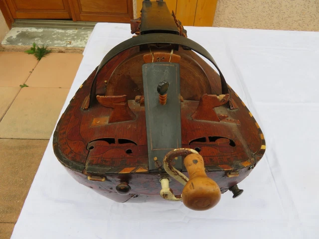 Vielle à roue PAJOT JENZAT , HURDY GURDY 4
