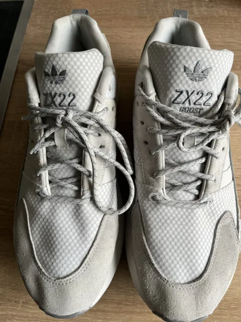 Adidas ZX 22 Boost Herren 45 1/3 Sportschuhe Sneaker