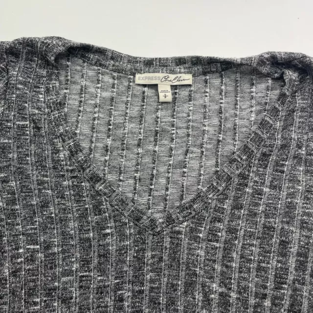 Express One Eleven Women's Size Small Long Sleeve V-Neck Grey Shirt