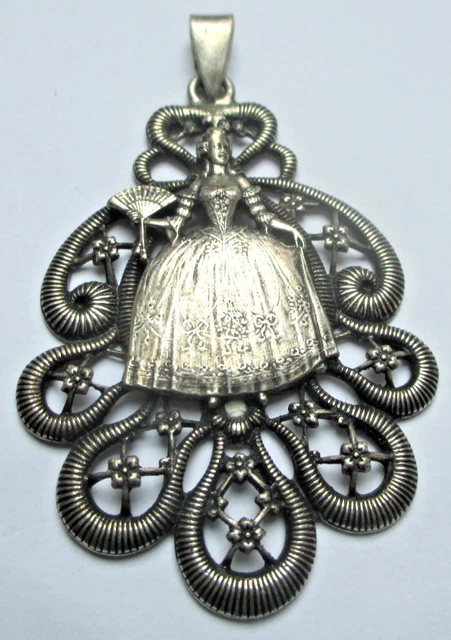 Vélo miniature Macmillan Treadle Driven Bicycle 1840 DelPrado Neuf Vélo miniature Macmillan Treadle Driven Bicycle 1840 DelPrado Neuf