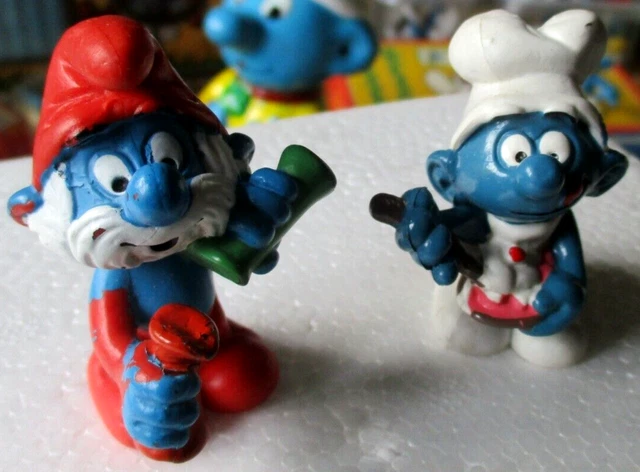 POUET FIBA SCHTROUMPF 14 Cm Bleu Fonce Peyo C. 1983 Italy Licence