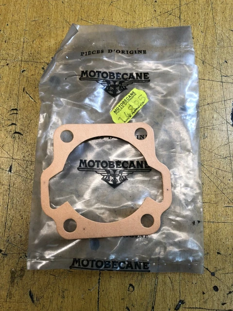 Joints D'embase Pour Moteur Motobécane AV7 - Dimensions 10 X 0.5mm - Lot Neuf