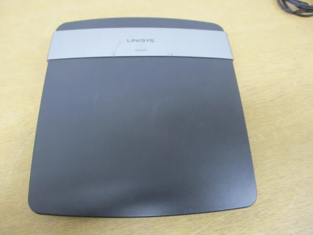 Linksys E2500 router 4 porte - ref 4833