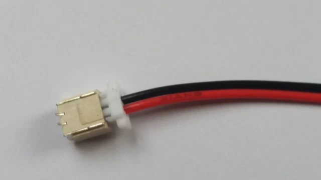 Connettori JST SH 1.0 Mm 2 Pin Femmina-Femmina – Pacco Da 2 Cavetti 10,5 Cm Per Micro RC