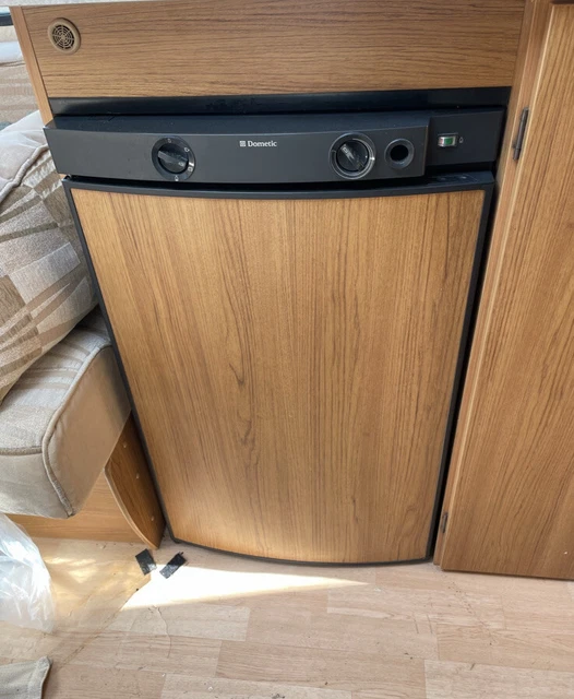 DOMETIC 3 WAY fridge £450.00 PicClick UK
