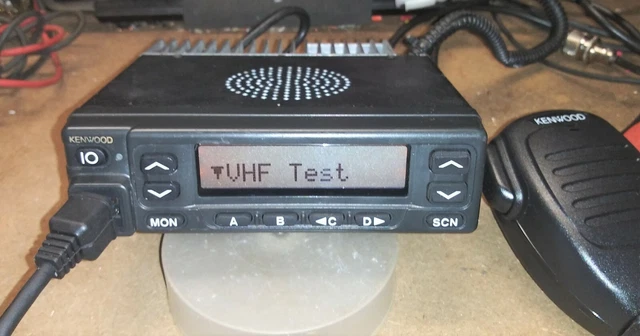 Kenwood TS-711E Radio da Base VHF All-Mode 144 Mhz 220 Volt. con Toni