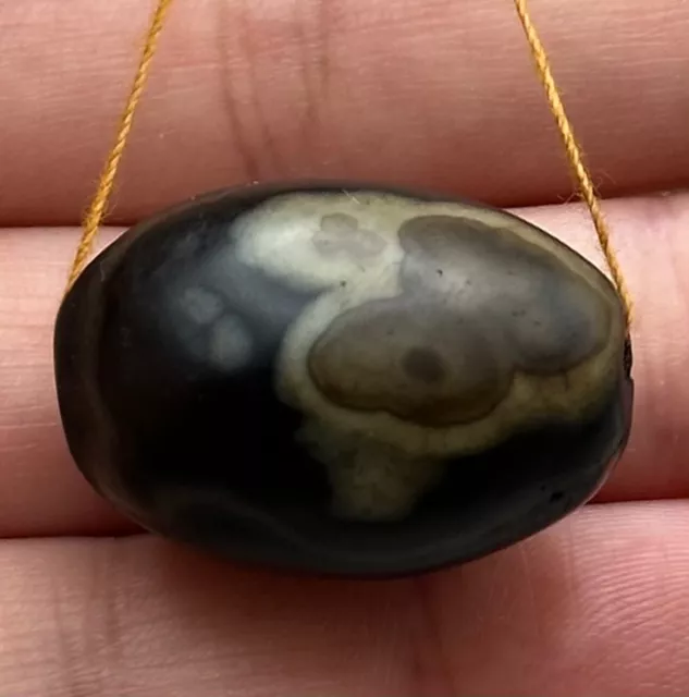 Rare ancient indo Himalayan Tibetan rare agate sulaimani rare patina bead